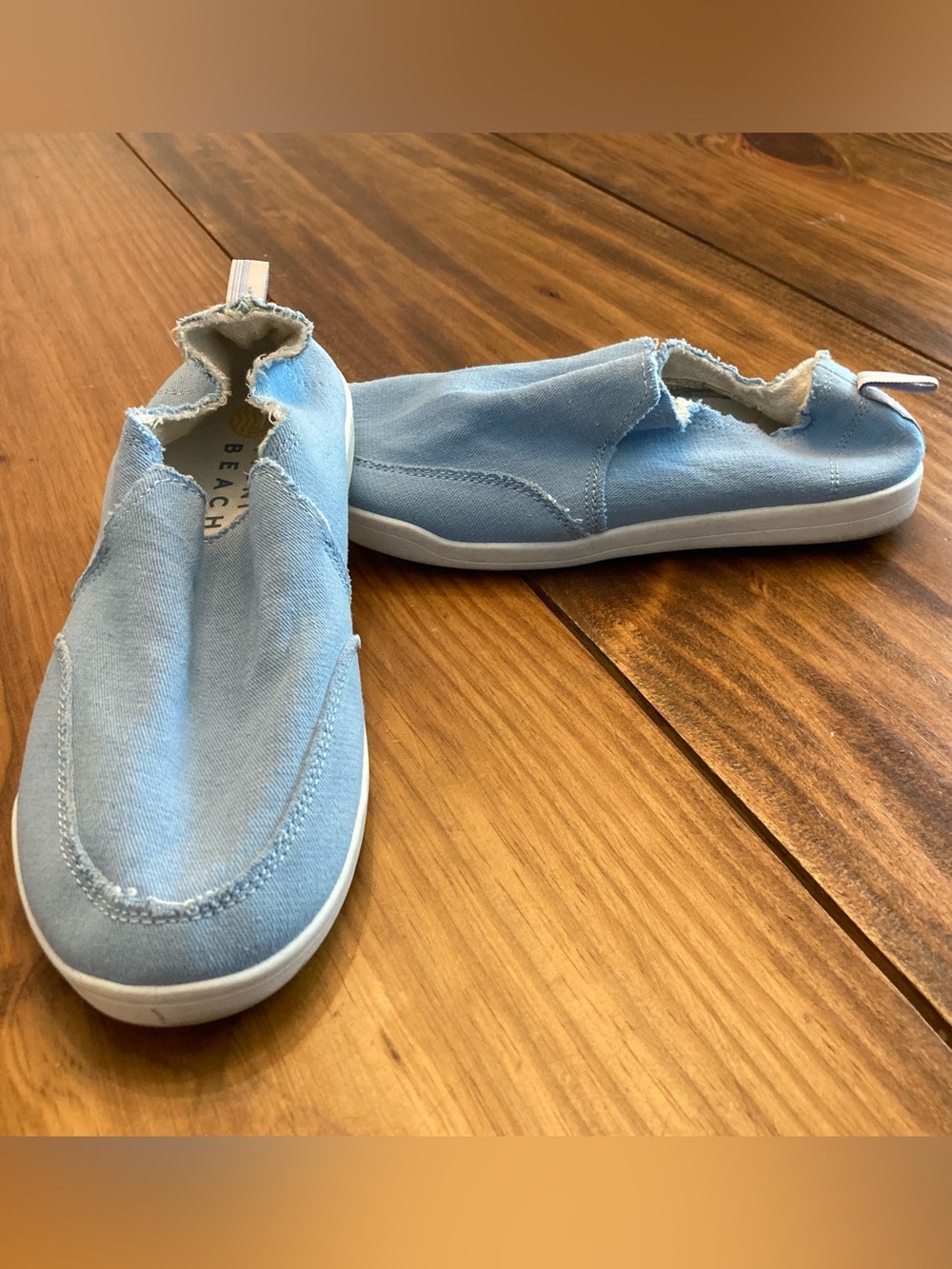 Vionic Beach Malibu Blue Canvas Slip On Loafers